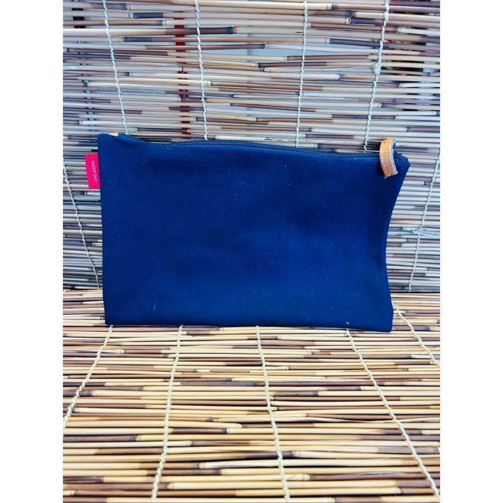 The Important Thing is to Never Stop Questioning. Albert Einstein Travel Pouch